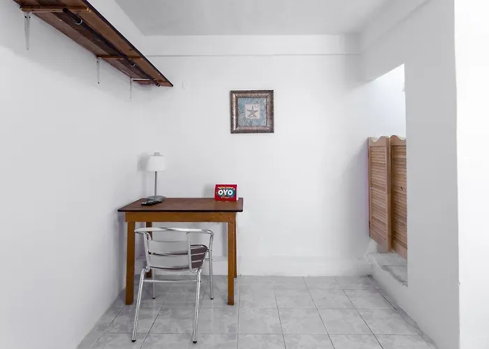 Hotel Oyo Roma