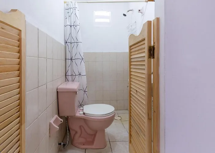 Hotel Oyo Roma